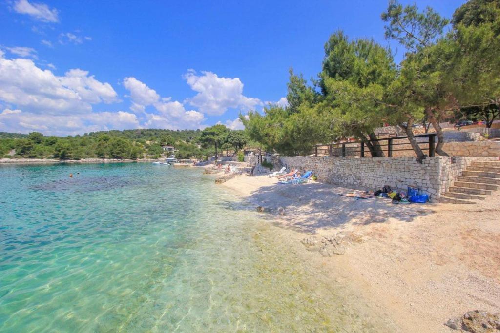 Apartment Planikovica Trogir Exteriör bild