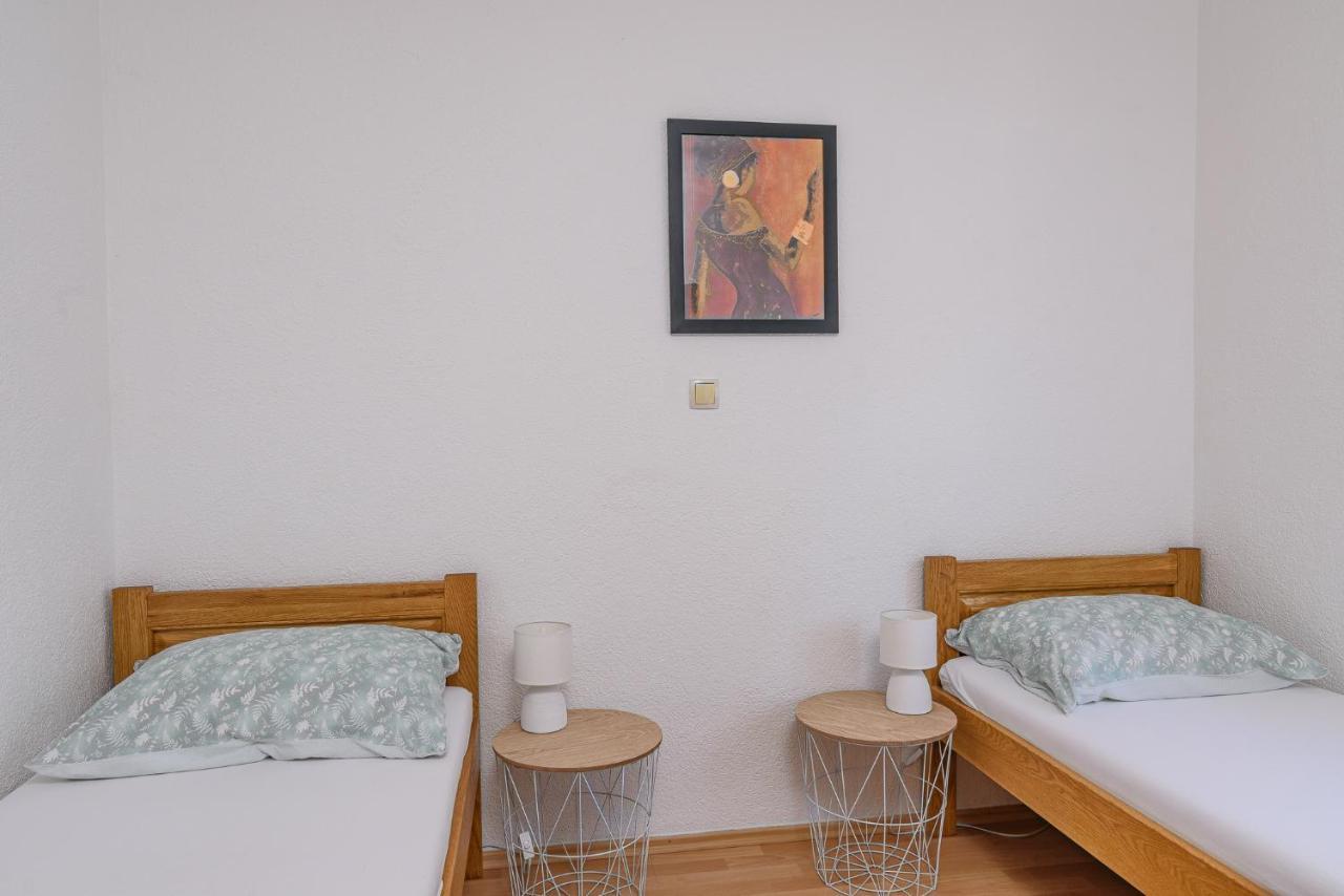 Apartment Planikovica Trogir Exteriör bild